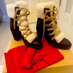 🔥🔥🔥Christian Louboutin Yetita boots🔥🔥🔥